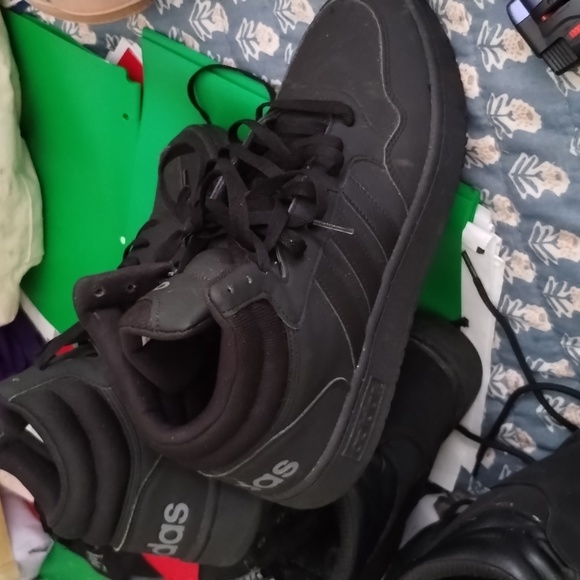 Worn once . Black men's Adidas size 11 . - Picture 1 of 4